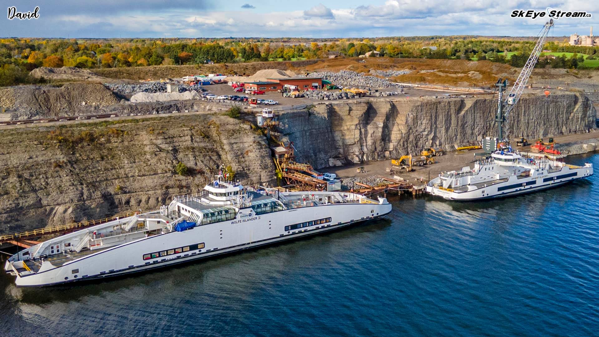 Thousand Islands Life, The Ferries are Here