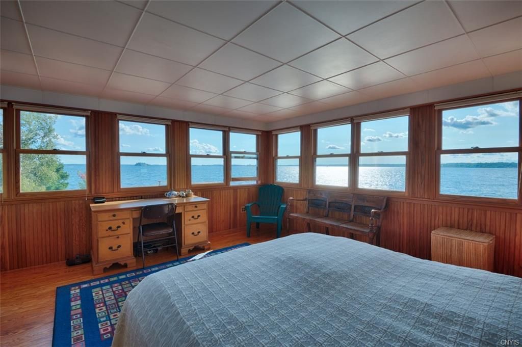 Pine Island, Hammond, NY